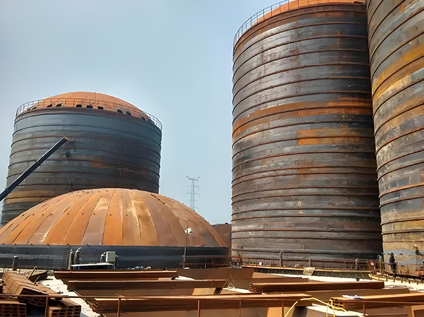 一萬噸鋼板倉建造施工特點
